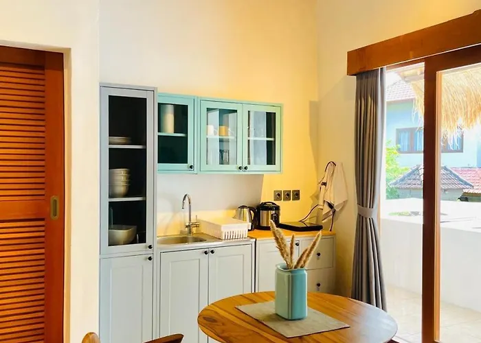 Bumbak Upstairs Fully Furnished 52m2 * Canggu